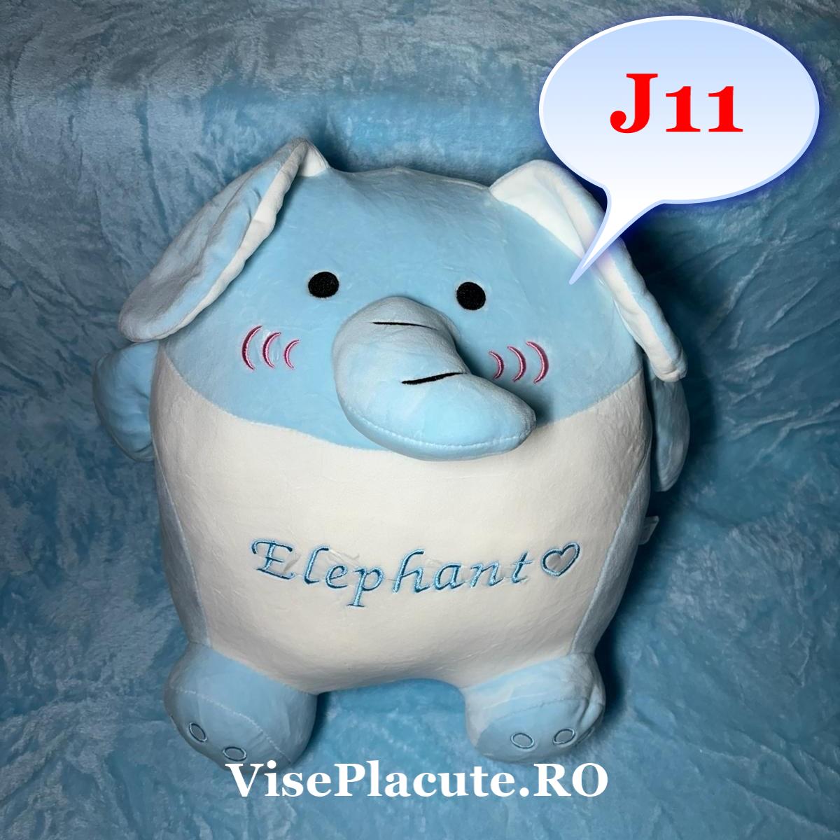 Bucură-te de Confortul Absolut cu Setul Patură Cocolino și Pernă Decorativă! Creează o oază de confort și stil în propria ta casă cu noul nostru Set Patură Cocolino și Pernă Decorativă. Vise Placute îți aduce o experiență unică de relaxare, combinând rafinamentul estetic cu o atingere de căldură și confort.