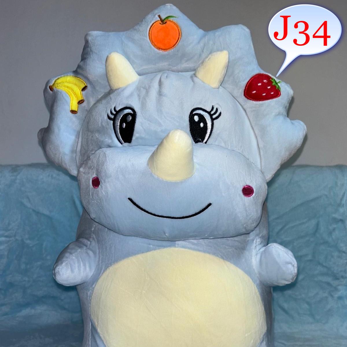 Patura Cocolino Premium: Fabricată din cel mai fin material cocolino, patura noastră te învelește într-o senzație de moale și căldură. Fie că este utilizată pe canapea sau pe pat, aceasta adaugă instant un nivel superior de confort. Pernă Decorativă Elegantă: Accentuează frumusețea oricărui spațiu cu perna decorativă asortată. Detaliile fine și designul modern fac ca aceasta să fie nu doar o pernă, ci o piesă de artă în sine.