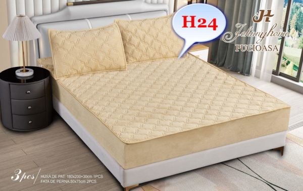 Husa de pat: 160x200+30 cm – Acest model se potrivește perfect pe saltelele de dimensiune standard 160x200 cm și adaugă 30 cm suplimentari pentru un aspect perfect aranjat. 2 fețe de pernă: 50x75 cm – Aceste fețe de pernă sunt ideale pentru a completa setul și pentru a adăuga un plus de confort în dormitorul tău.