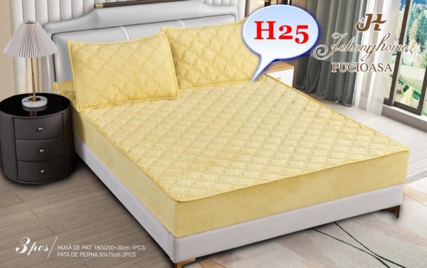 Husa de pat: 160x200+30 cm – Acest model se potrivește perfect pe saltelele de dimensiune standard 160x200 cm și adaugă 30 cm suplimentari pentru un aspect perfect aranjat. 2 fețe de pernă: 50x75 cm – Aceste fețe de pernă sunt ideale pentru a completa setul și pentru a adăuga un plus de confort în dormitorul tău.