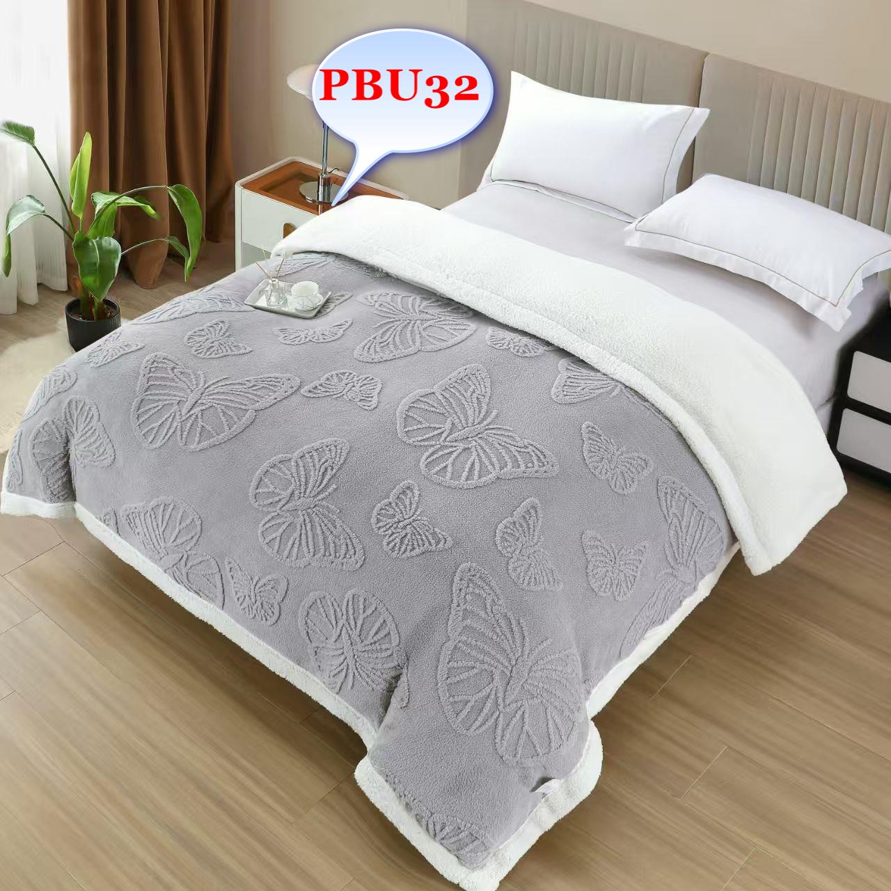 Păturile COCOLINO sunt confectionate din microfibră, este foarte uşoară, moale şi căldurosă, se întreţine foarte simplu, se spală şi se usucă foarte repede, preferată iarna, potrivită pentru tot timpul anului